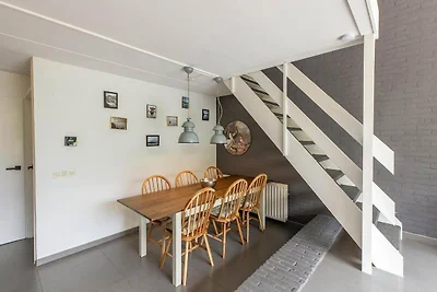 Komfortables Ferienhaus in Strandnähe