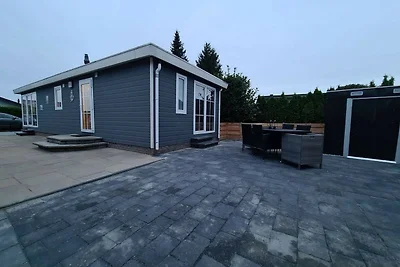Chalet mit Geschirrspüler in einem Ferienpark