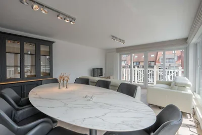 Lebendige Wohnung im Zentrum von Knokke-Heist