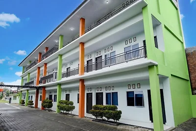 Lima Residence Deluxe Twin