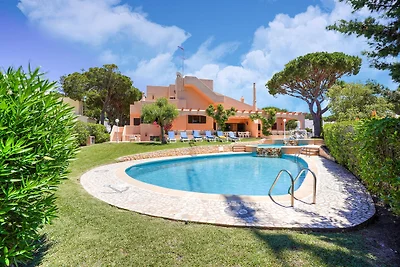 Wunderschöne Villa in Vilamoura mit Grill und...