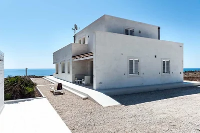 Luxuriöse Villa in Portopalo di Capo Passero,...