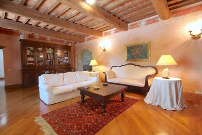 Exquisite Villa mit privatem Pool