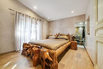 Casa vacanze in pietra con piscina privata
