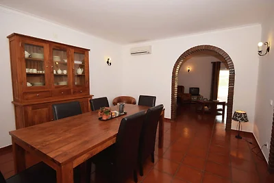 Villa moderna a Vimieiro, con piscina privata