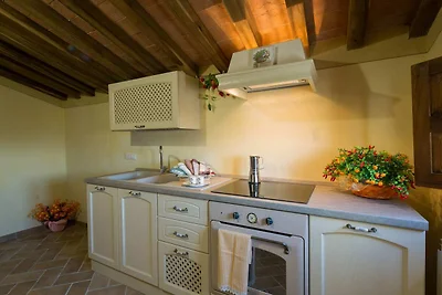 Provinzielle Villa in Cortona mit Pool