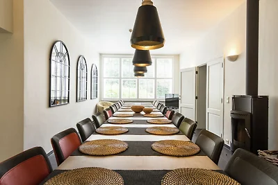 Luxuriöses Ferienhaus mit Whirlpool und Sauna