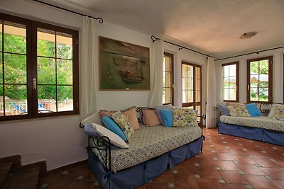 Ferienhaus in Sassetta mit Terrasse