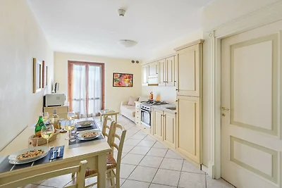 Wohnung in Brescia mit Schwimmbecken