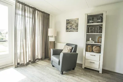 Comfortabele watervilla met eigen...