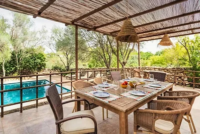 Schönes Ferienhaus mit privatem Pool