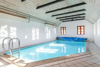 Ferienhaus in Blokhus mit Pool