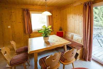 Chalet avec piscine à Annaberg