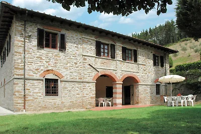 Ferienhaus in Dicomano (FI) mit Garten