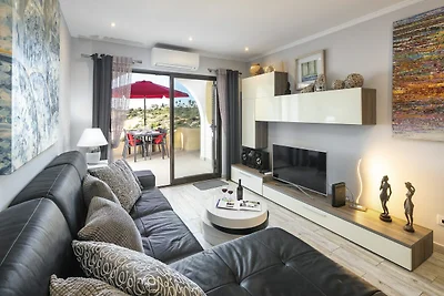 Wohnung in Carvoeiro mit Terrasse