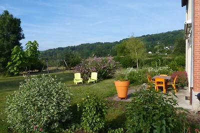 Komfortables Ferienhaus in der Nähe des Sees