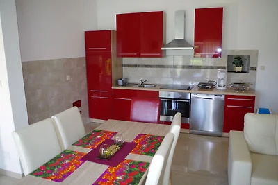 Luxuriöses Appartement mit Terrasse in Šajini...