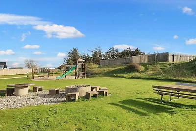 Ruhige Hütte im Campingresort