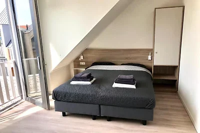 Geräumige Lodge mit Veranda in Zoutelande