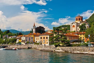 Anwesen in Pino sulla Sponda del Lago...