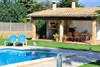 Haus in Pollensa mit Pool und Grillbereich