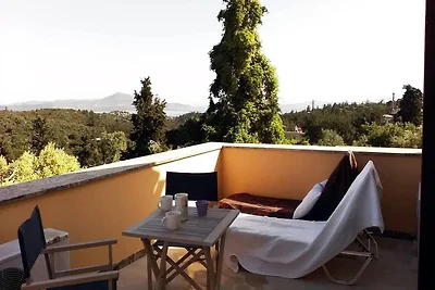 Ferienhaus in Douliana mit Gemeinschaftspool