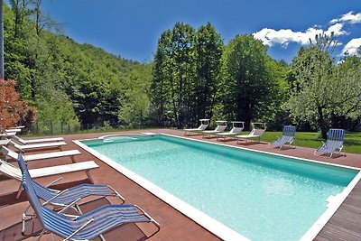 Exklusive Villa in Pistoia mit Swimmingpool