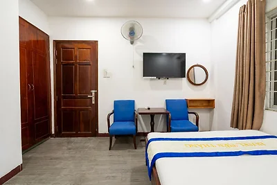 Stilvolles Superior-Doppelzimmer in Tan Phu