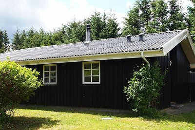 Geräumiges Ferienhaus in Blokhus mit Terrasse