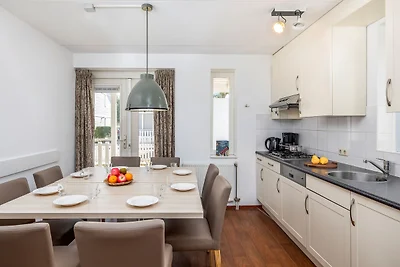 Neu gestaltete Villa mit Whirlpool, nahe am...