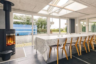 12 Personen Ferienhaus in Vinderup-By Traum