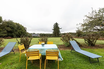 Graziosa casa vacanze con giardino a Priziac