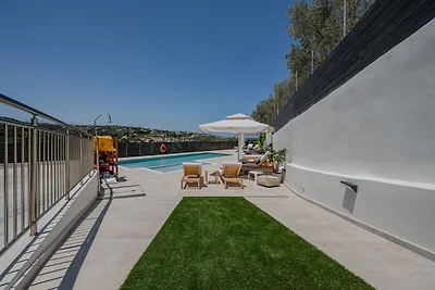 Familien-Luxusvilla in der Stadt Rethymno