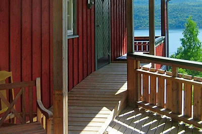 10 Personen Ferienhaus in Follafoss-By Traum