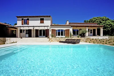 Villa di lusso in Provenza con piscina a...