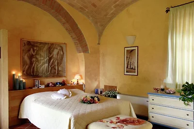 Elegante appartamento in villa d'epoca con...