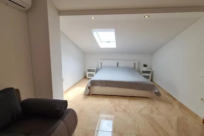 Apartment with One Bathroom