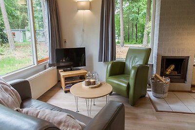 Komfortabler Bungalow mit Baumhaus-Bett in de...