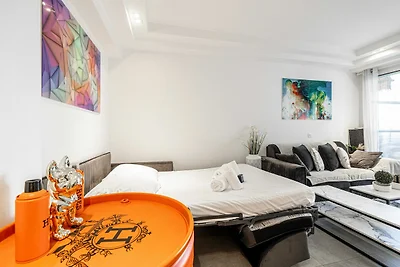 Moderno appartamento con balcone -...