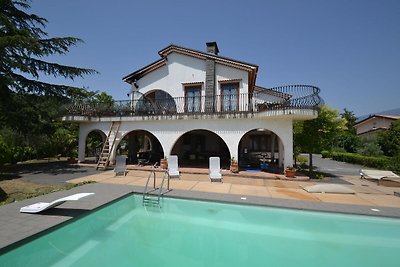 Luxury villa with private pool between Etna a...