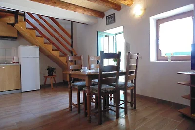 Ferienhaus in Starigrad mit Garten