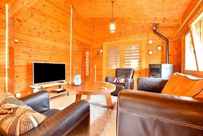 Ferienhaus aus Holz in Meijel mit privatem...