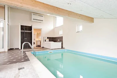 12 Personen Ferienhaus in Væggerløse