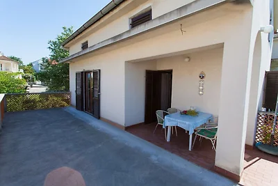 Appartamento con terrazza vicino alla...