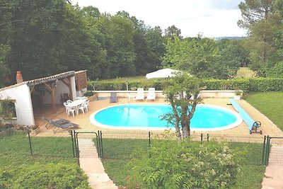 Modernes Ferienhaus in Belvès mit Schwimmbadn...
