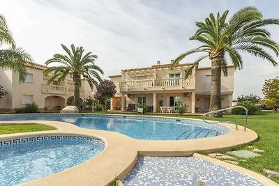 Wohnung in Denia nahe Les Bovetes Strand