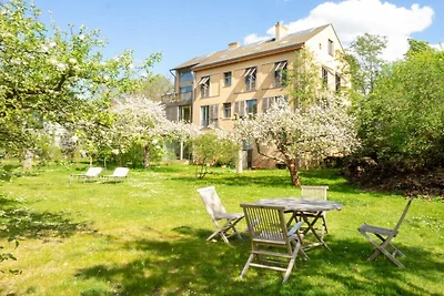 Großes Gartenapartment