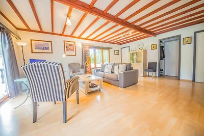 Chalet in Rendeux mit Garten
