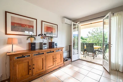Villa in Félines Minervois mit Pool