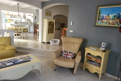 Villa in Vidauban mit Pool und Grillterrasse